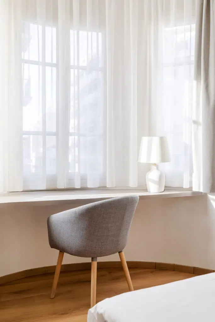 Apartment workspace